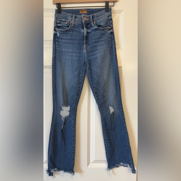 Mother The Insider Crop Step Chew Jeans in Dancing on Coals Size 23 - Picture 2 of 13